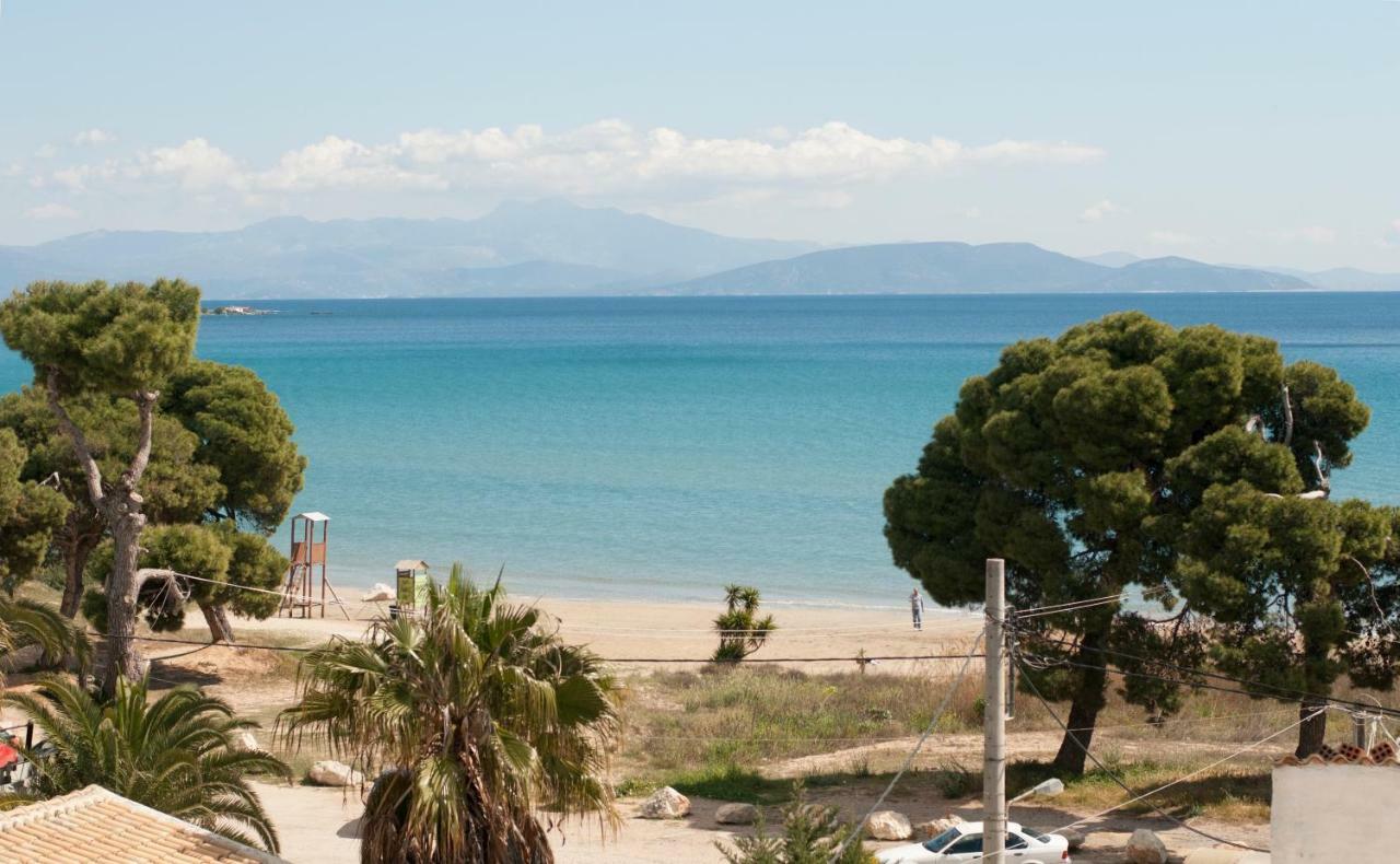 Royal Artemis Beach, Athens, Airport Bagian luar foto