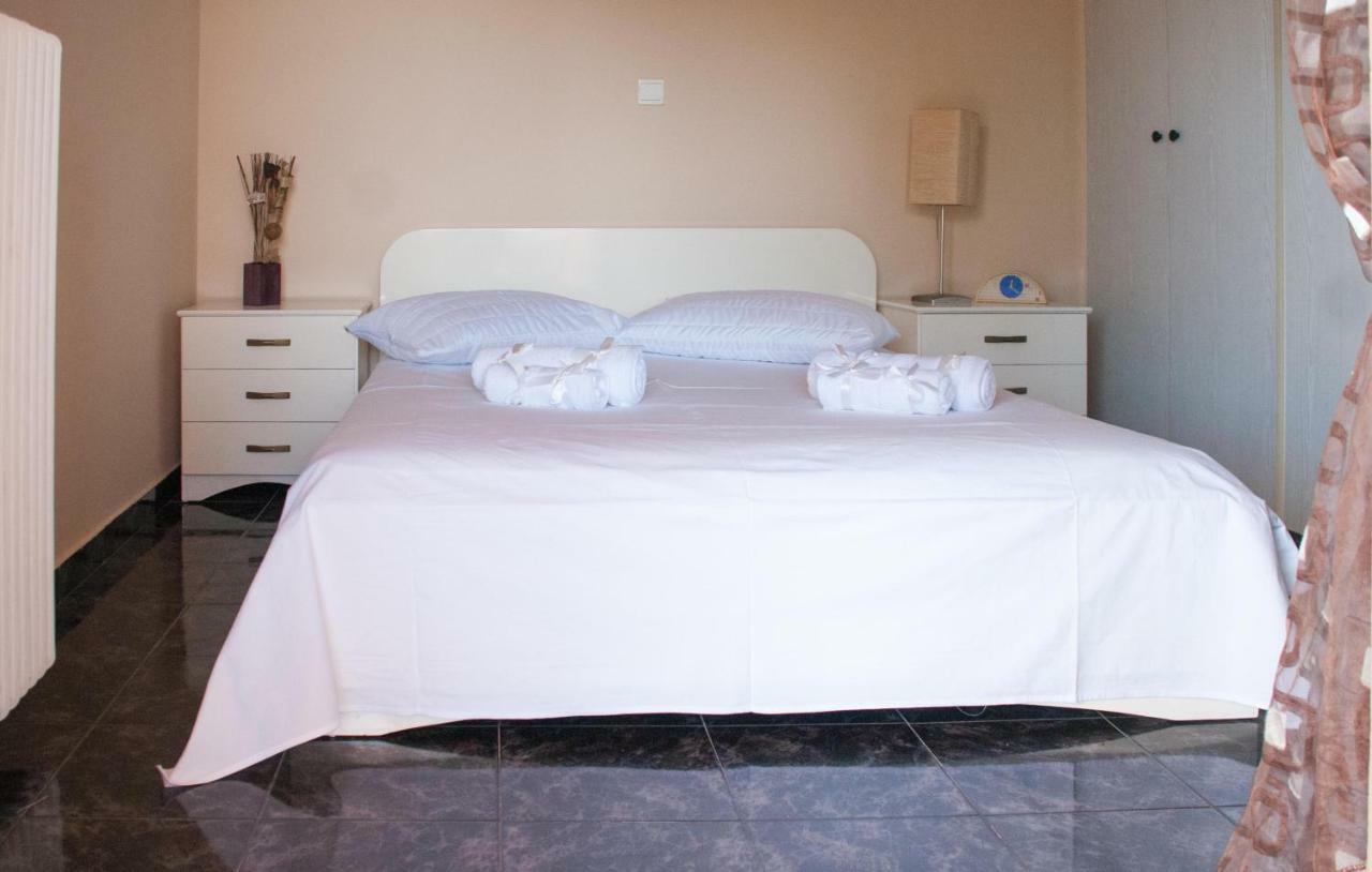 Royal Artemis Beach, Athens, Airport Bagian luar foto