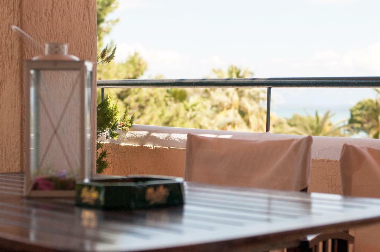 Royal Artemis Beach, Athens, Airport Bagian luar foto